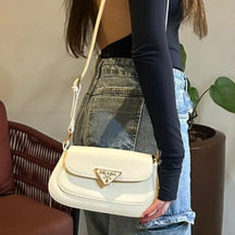 Bolsa de Couro Média Prada Saphira