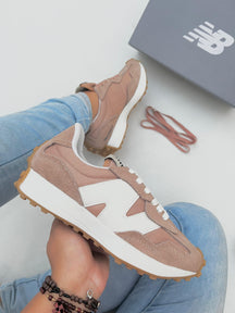 NEW BALANCE 327 COURO LEGITIMO
