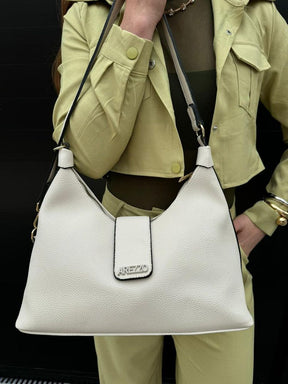 Bolsa Média de Couro Arezzo Safira