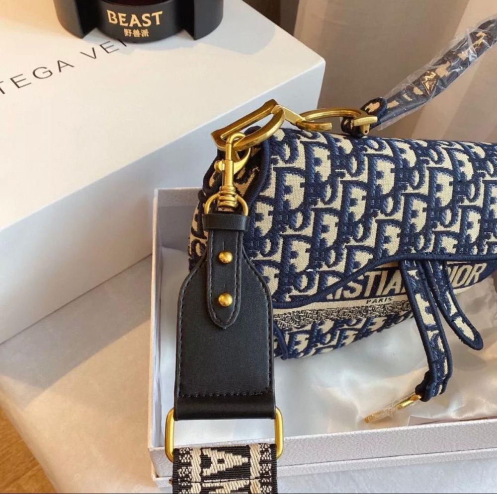 Bolsa de Ombro Christian Dior